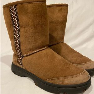 UGG embroidered medium chestnut boot 7